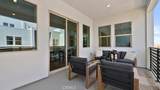 915 Walnut Terrace - Photo 9
