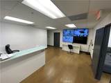 9486 Holly Road - Photo 15