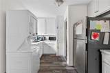 216 Graves - Photo 10
