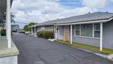 216 Graves - Photo 3