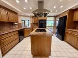 230 Laurel St - Photo 32