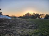 1717 5th - Photo 3