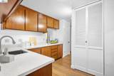 19100 Crest Ave - Photo 9