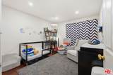 18640 Collins Street - Photo 10