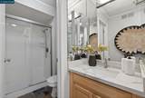 2560 Oak Rd - Photo 20