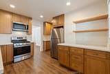 625 Moss - Photo 13