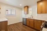 625 Moss - Photo 15
