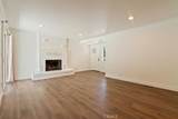 625 Moss - Photo 9