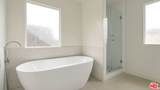 2209 6th Avenue - Photo 10