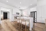 162 Winnett - Photo 9