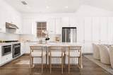 162 Winnett - Photo 10