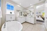 162 Winnett - Photo 17