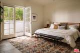 1133 Clark Street - Photo 11