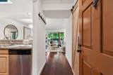 2530 Oak Rd - Photo 3