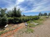 4624 Skyway - Photo 3