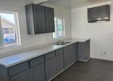 837 Gage Avenue - Photo 7