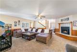 2424 Cypress - Photo 17