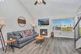 1516 Trawler St - Photo 4