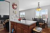 581 Price St - Photo 11