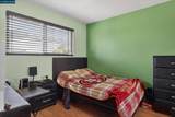 581 Price St - Photo 16