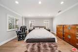 681 Bronson Avenue - Photo 18