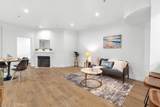 620 Gramercy - Photo 3