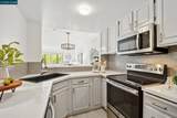 655 Chetwood St - Photo 9