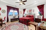 2041 Santoro Way - Photo 15