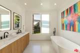560 Chalette Drive - Photo 18