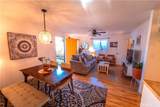 83 Logan Ave - Photo 6