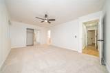 555 Chestnut - Photo 22