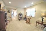 2209 25th - Photo 15