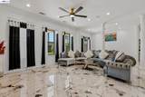 2386 Interlaken Ct - Photo 5