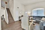 16991 Escala - Photo 6