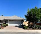 917 Buckaroo Lane - Photo 2