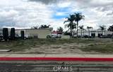 572 Grand - Photo 2