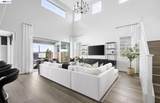 310 Hemingway Lane - Photo 3