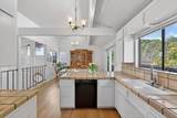 300 Columbia Street - Photo 18