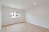 323 Louise Street - Photo 12