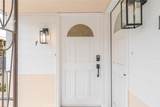 323 Louise Street - Photo 2
