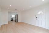 323 Louise Street - Photo 4