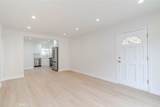 323 Louise - Photo 4