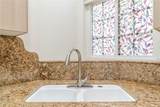 323 Louise Street - Photo 7