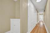 221 Belmont - Photo 21