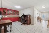 635 Plumer - Photo 11