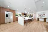 13946 Chandler - Photo 16