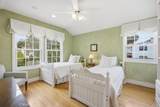 558 31st - Photo 18