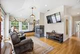 558 31st - Photo 30