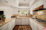 1100 Pine Oak Lane - Photo 15