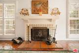 1100 Pine Oak Lane - Photo 9